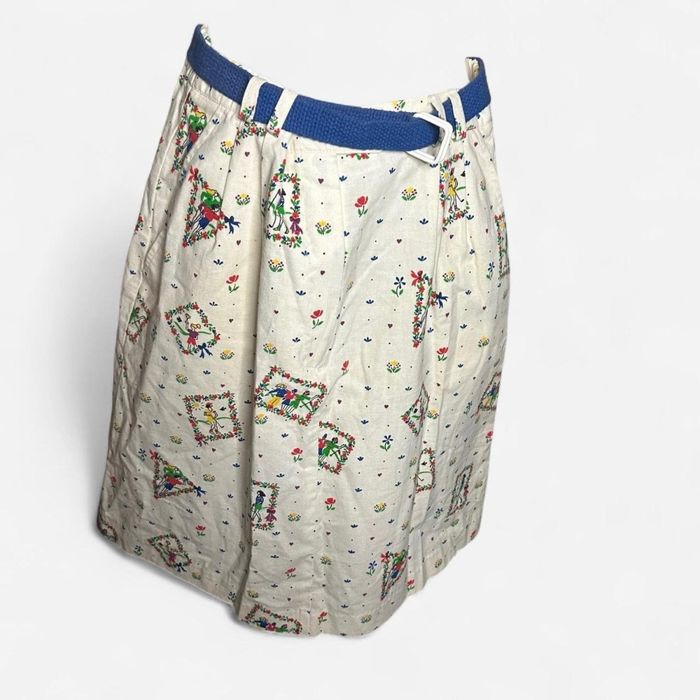 Vintage Floral Golf Skirt with Blue Accents